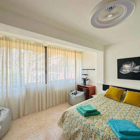 בנידורם Apartamento Duplex 5 Min De La Playa מראה חיצוני תמונה