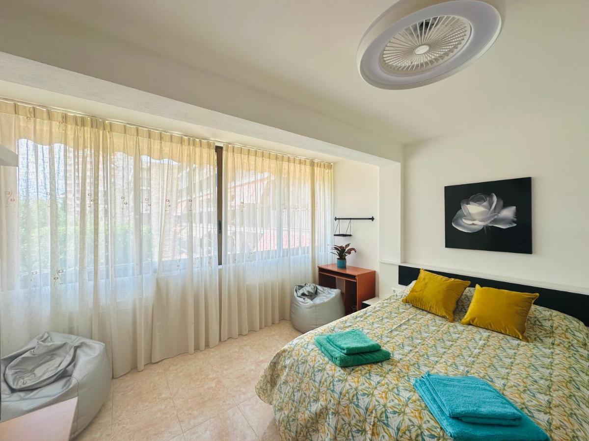 בנידורם Apartamento Duplex 5 Min De La Playa מראה חיצוני תמונה